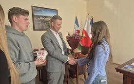 pJESTUlU