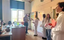 Galeria aktualności Walentynki &nbsp;w kaliskim Zespole Szk&oacute;ł 11